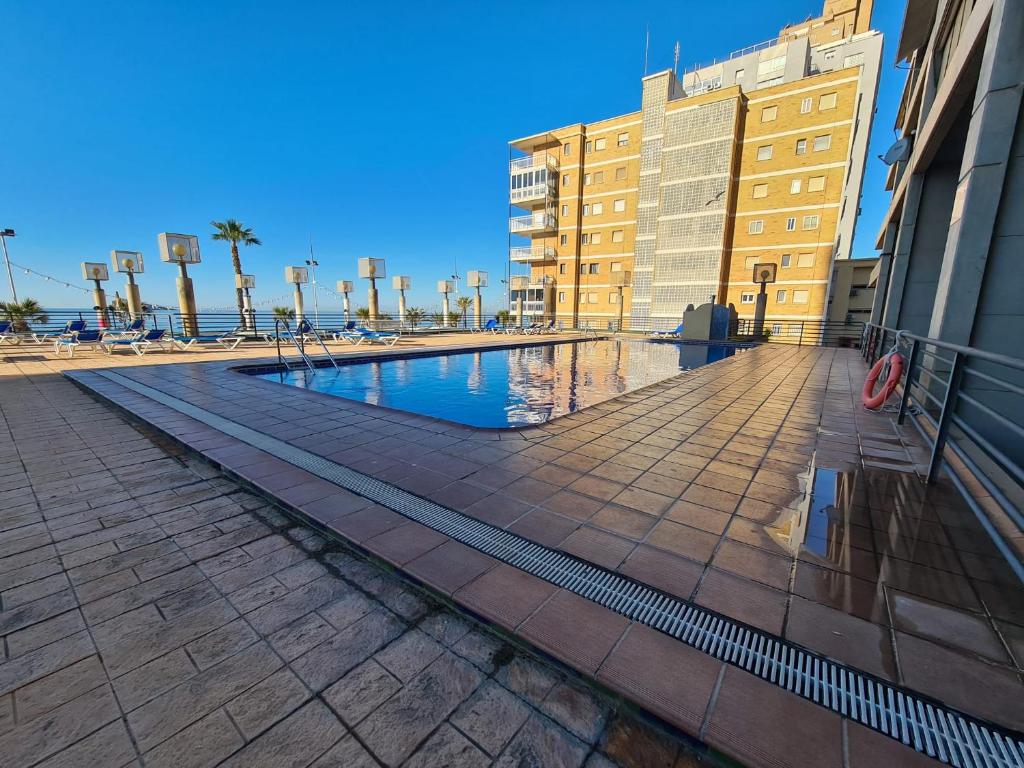Bazén v ubytování Apartamento Santa Margarita IF Benidorm nebo v jeho okolí