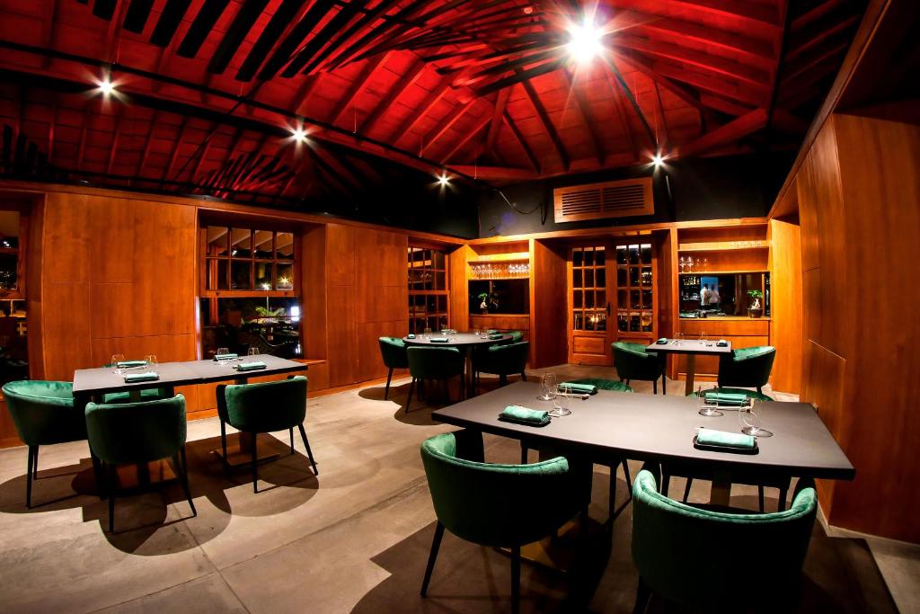 Restaurace v ubytování Bahia del Duque