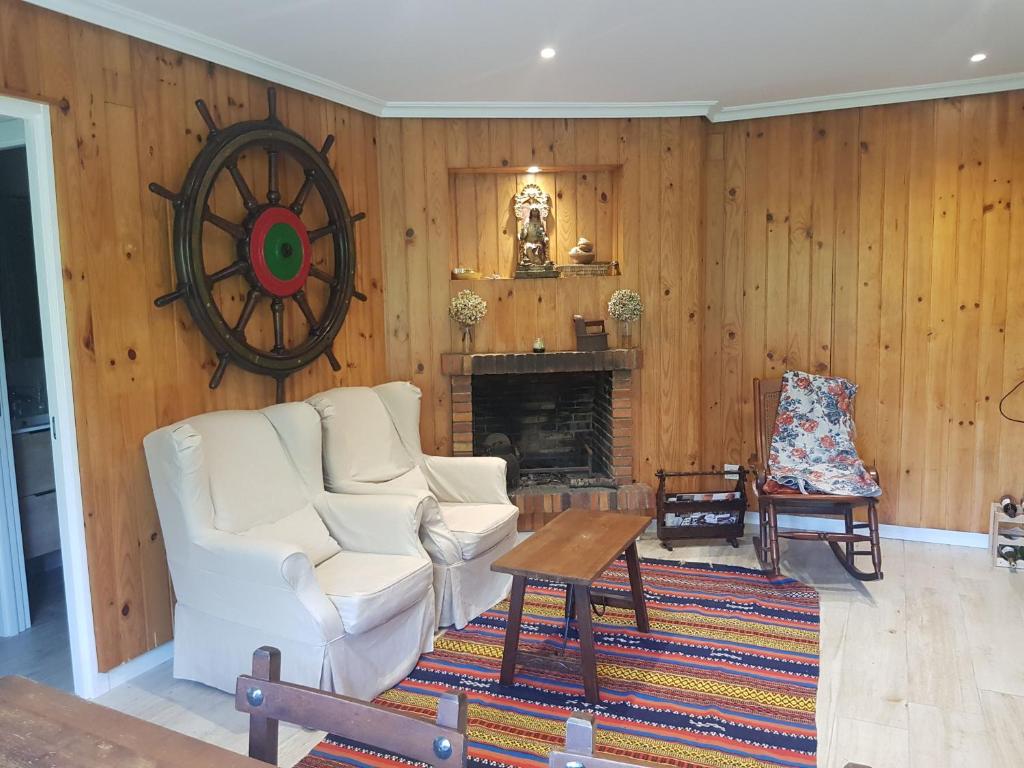 Posezení v ubytování Casa Lekutxoa con amplio jardín cerca de San Sebastián