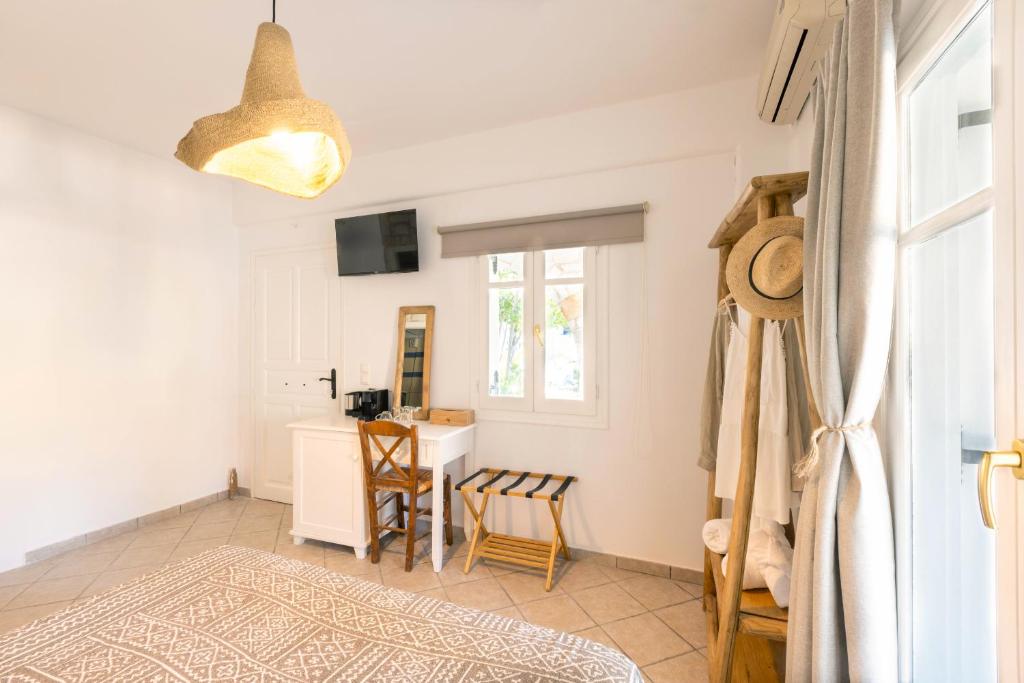 TV a/nebo společenská místnost v ubytování Acoya Residences