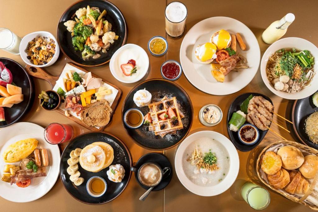 Hotel Indigo Bangkok Wireless Road by IHG - Resim 6