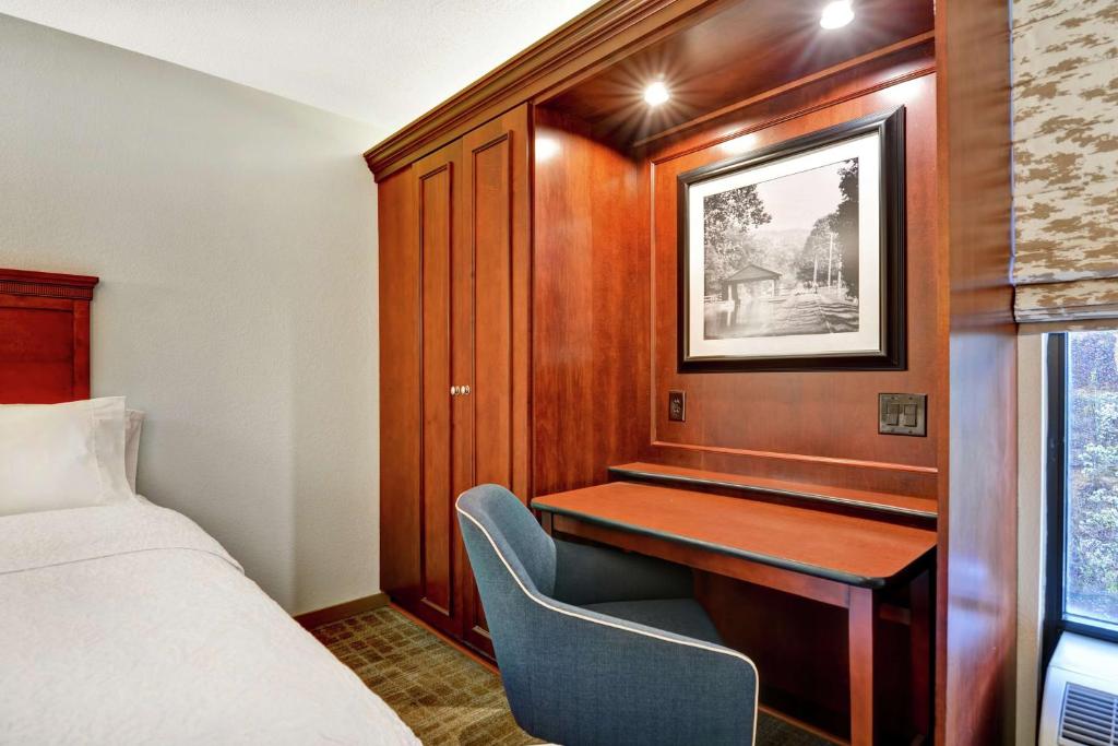 Hampton Inn Beckley - Quarto King - Não Fumador