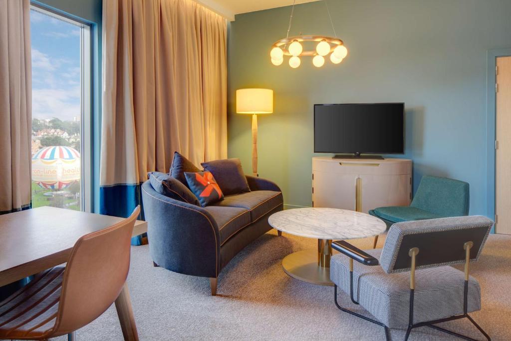 Hilton Bournemouth - Resim 31