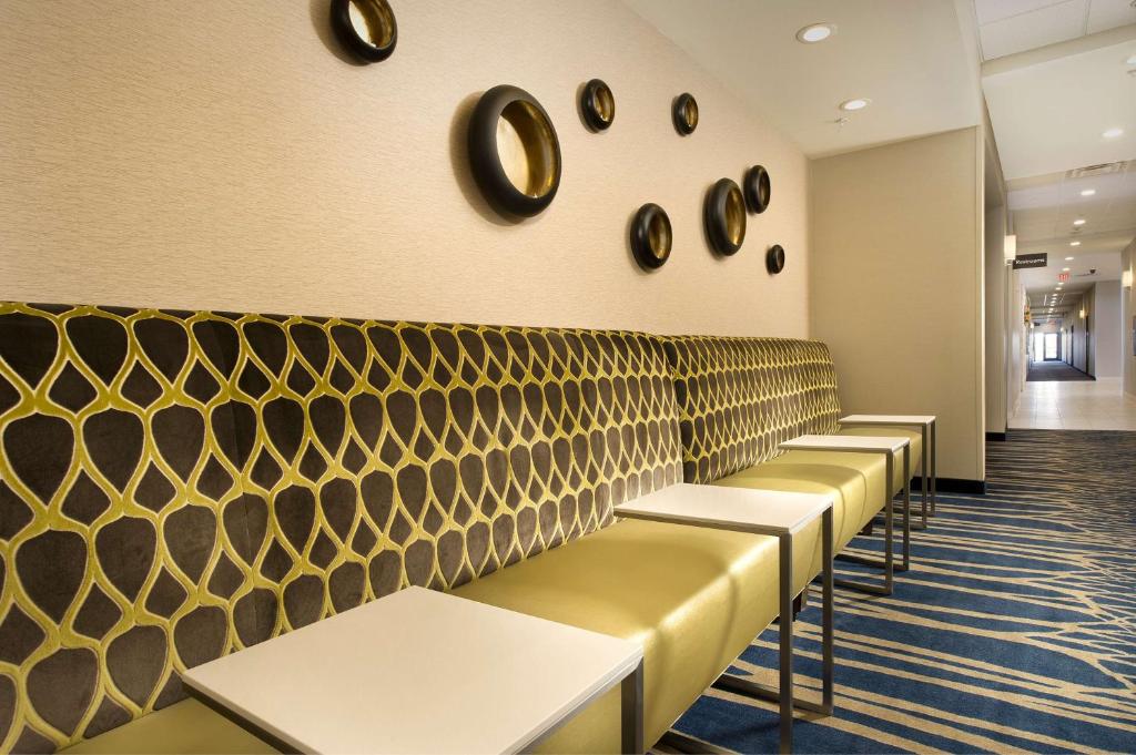 Posezení v ubytování Homewood Suites by Hilton Midland