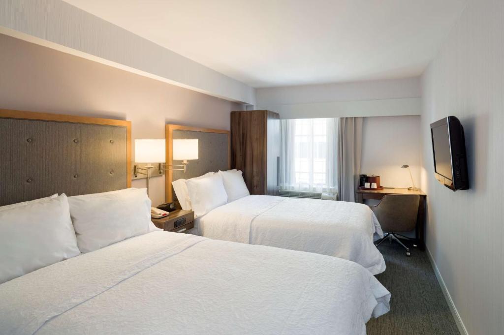 Hampton Inn Madison Square Garden - Double Room With Two Double Beds - Non-Smoking