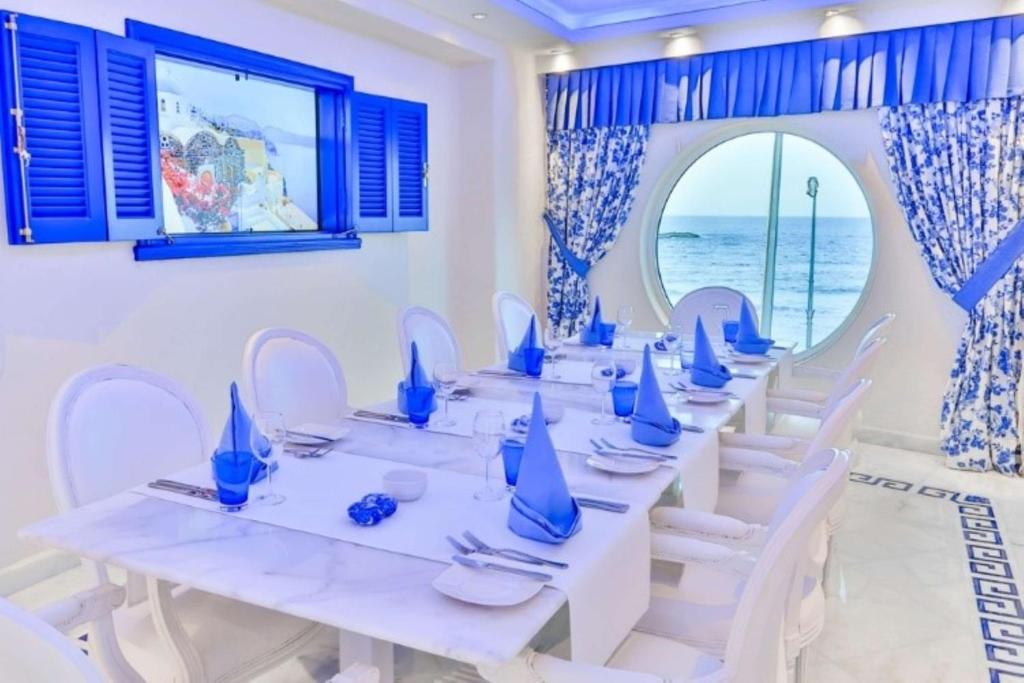 Foto da galeria de Hilton Alexandria Corniche Hotel em Alexandria