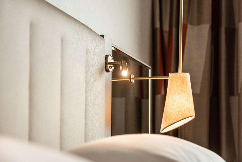 Hilton Amsterdam - Deluxe Twin Room
