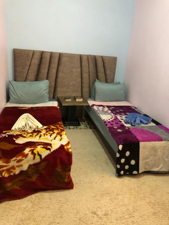 Postel nebo postele na pokoji v ubytování Hostel Marrakech Rouge