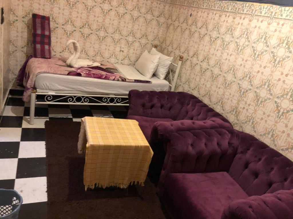 Postel nebo postele na pokoji v ubytování Hostel Marrakech Rouge