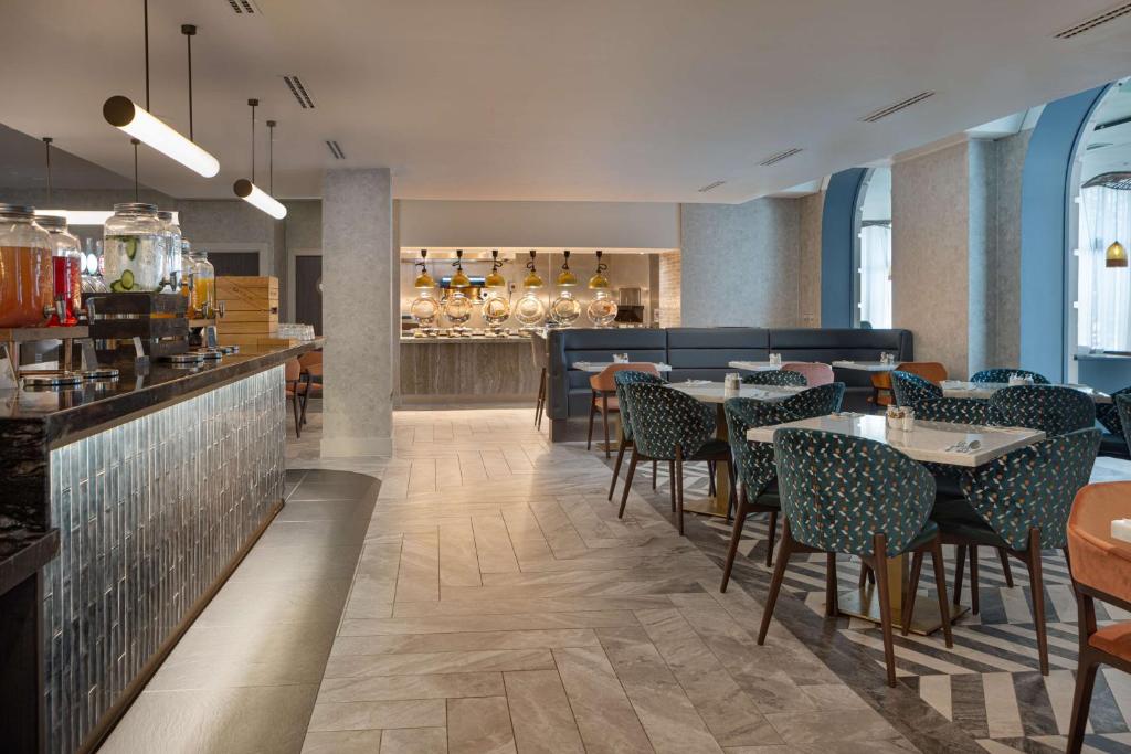 Hilton Cardiff - Resim 16