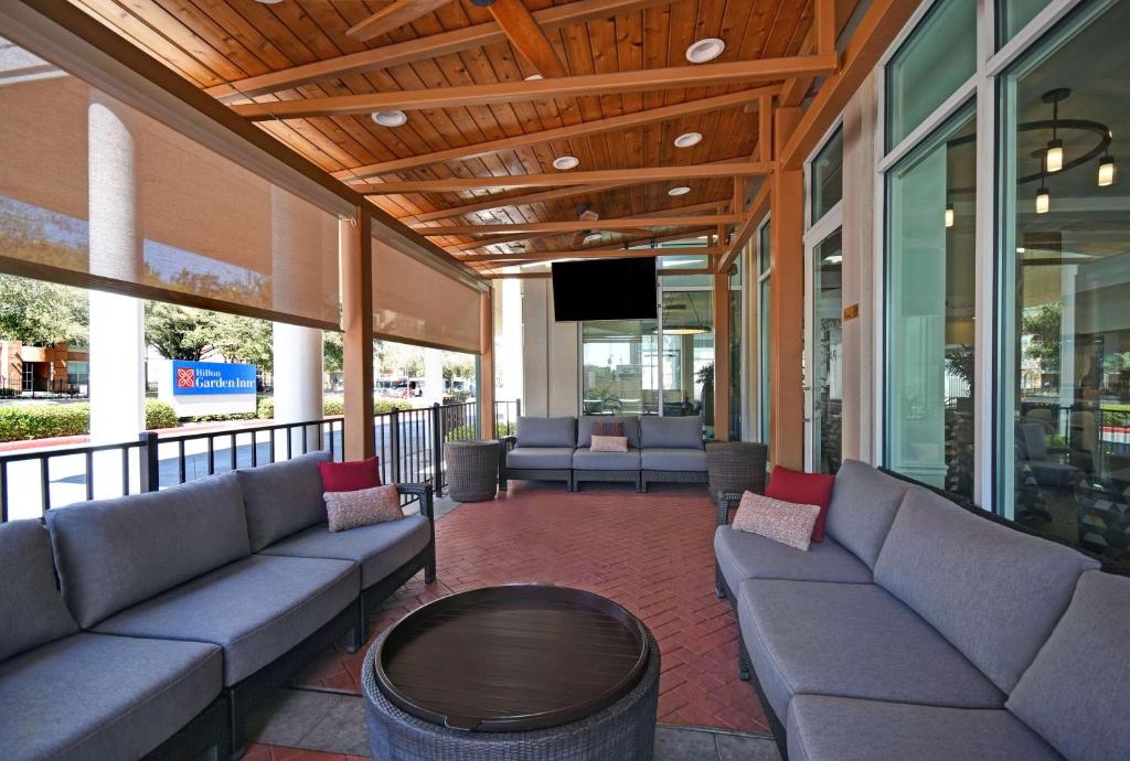 Hilton Garden Inn Houston/Galleria Area photo