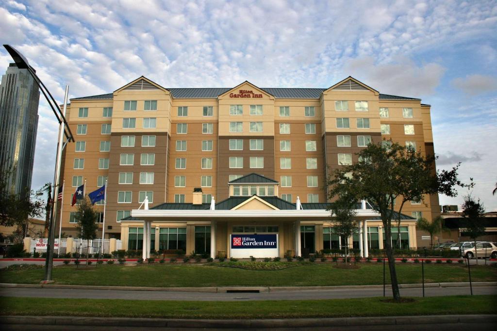 Hilton Garden Inn Houston/Galleria Area photo