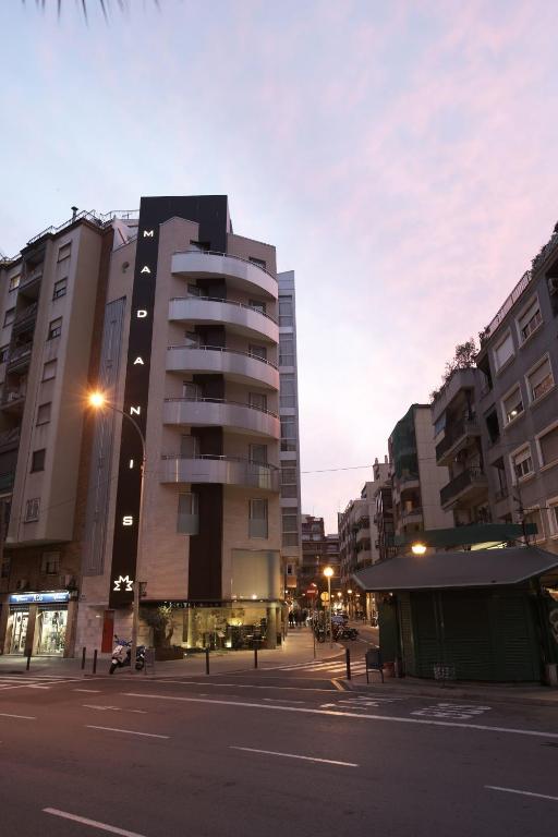 Hotel Madanis - Resim 8