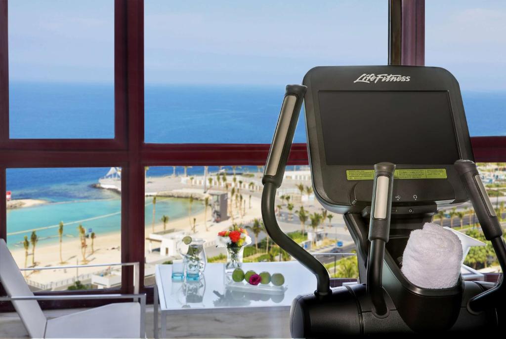 Nespecifikovaný výhled na moře nebo výhled na moře při pohledu z hotelu
