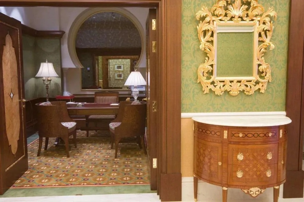 Royal Suite