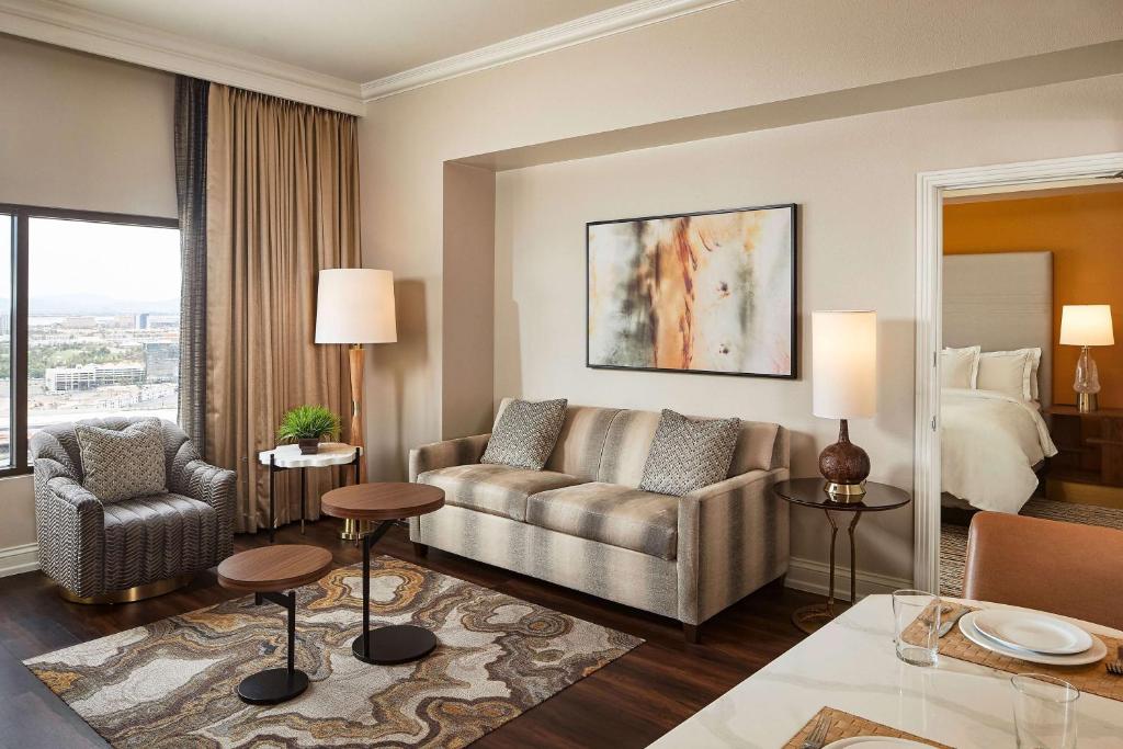 Gallery image of this property
