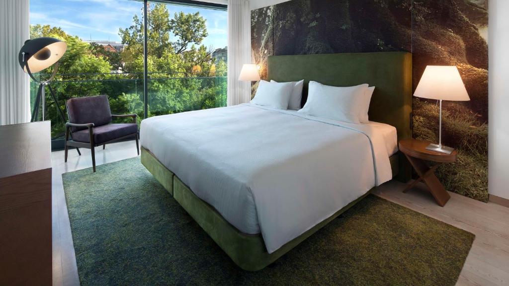 DoubleTree by Hilton Lisbon Fontana Park - Resim 24