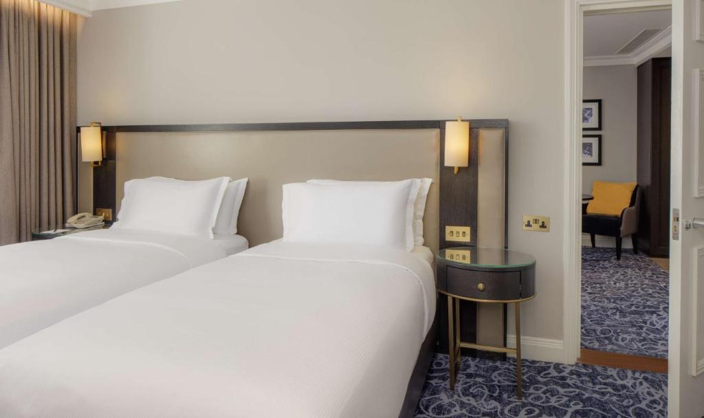 Hilton London Euston - Resim 19