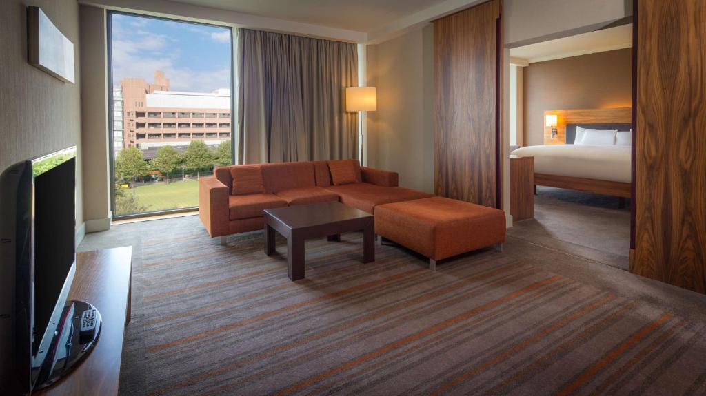 
Executive Suite with Park View 
