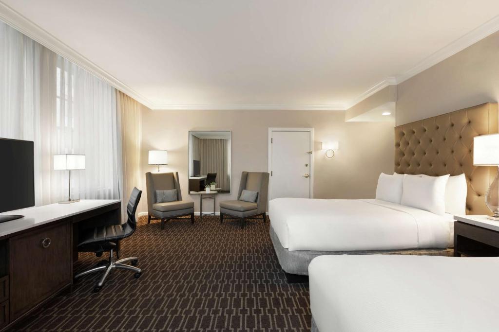 Hilton New Orleans / St. Charles Avenue - 