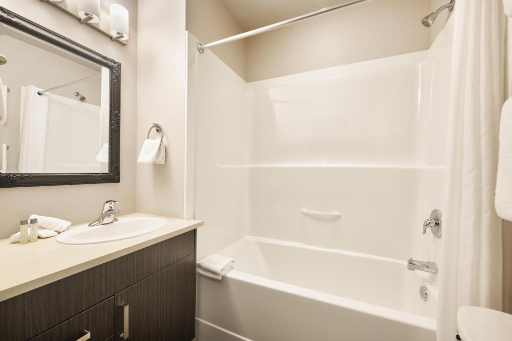 SoLo Suites - Resim 8