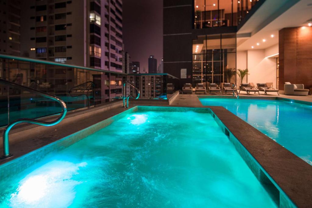 Bazén v ubytování Waldorf Astoria Panama nebo v jeho okolí