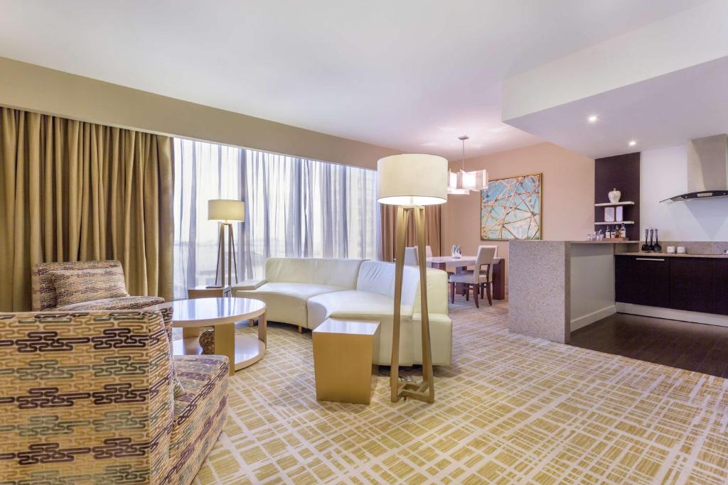 Kuchyň nebo kuchyňský kout v ubytování Waldorf Astoria Panama