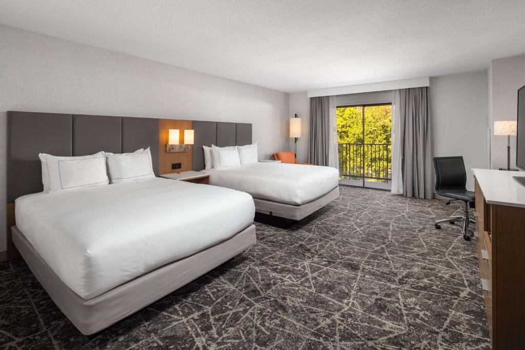 DoubleTree By Hilton Sacramento - Chambre Queen Deluxe Avec Deux Lits Queen