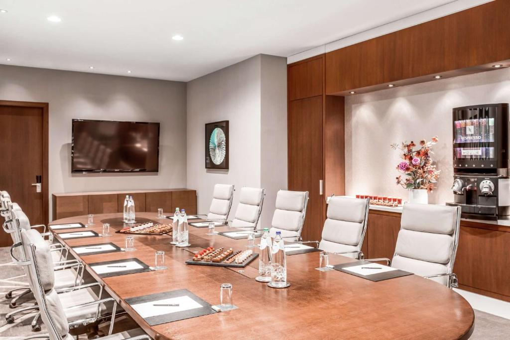 Hilton Rotterdam - Resim 43