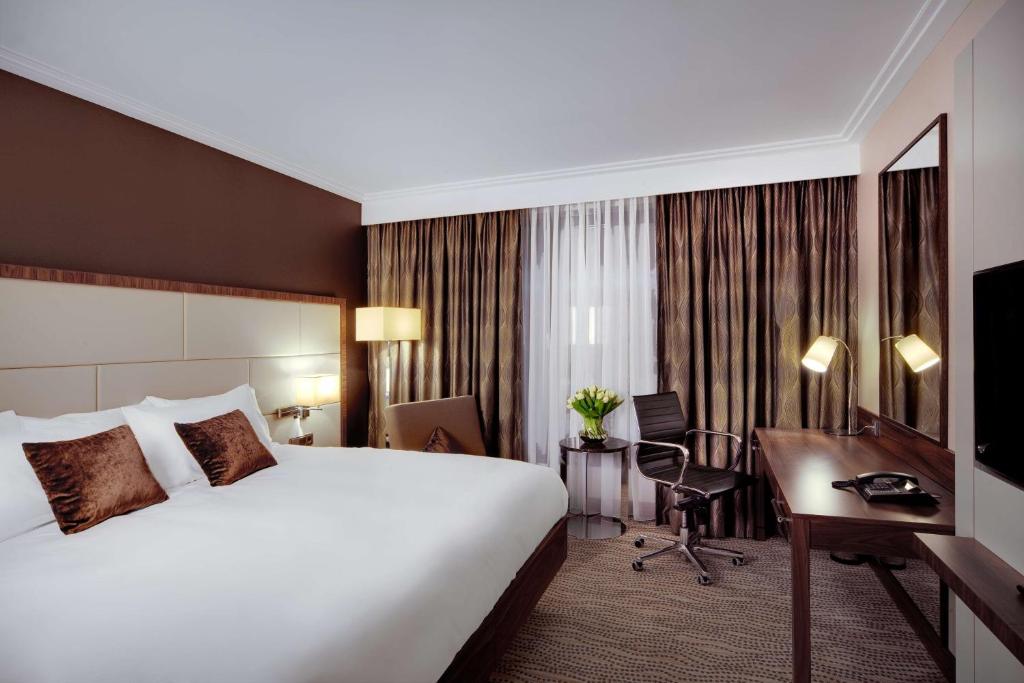DoubleTree by Hilton Hotel & Conference Centre Warsaw - Cuarto King