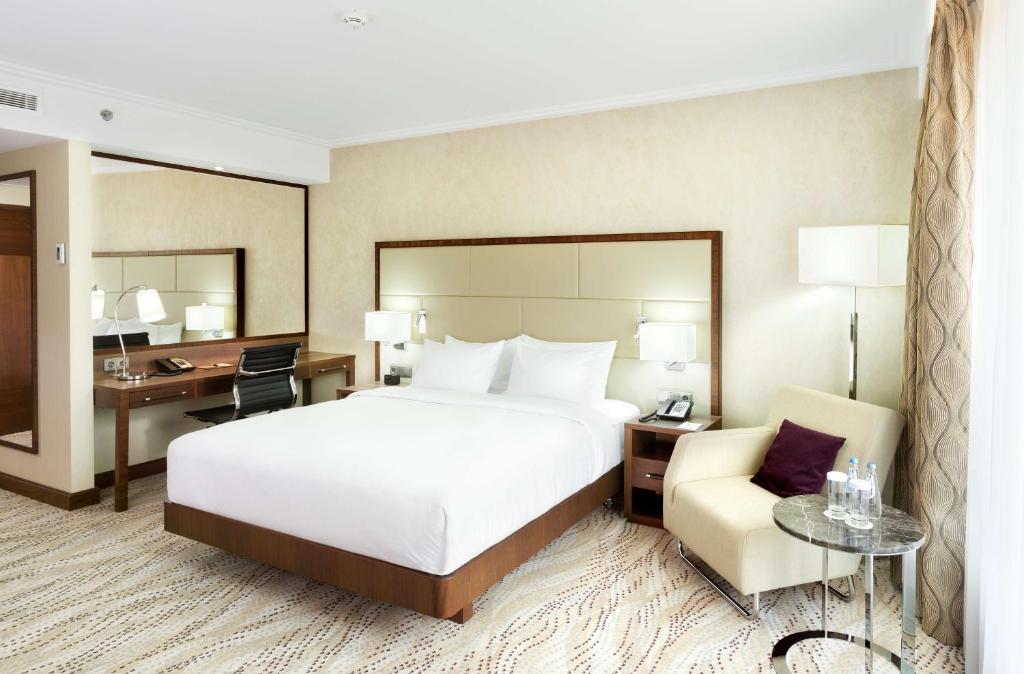 DoubleTree by Hilton Hotel & Conference Centre Warsaw - Rey Suite