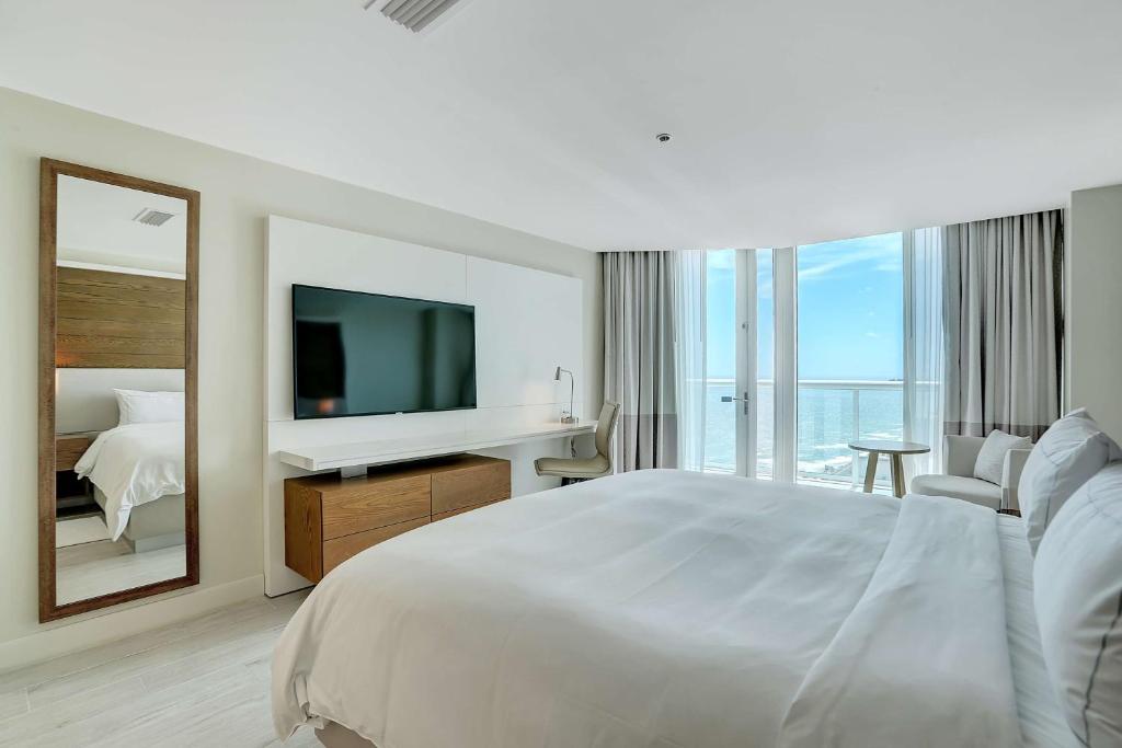 Hilton Fort Lauderdale Beach Resort, Fort Lauderdale – päivitetyt vuoden  2024 hinnat