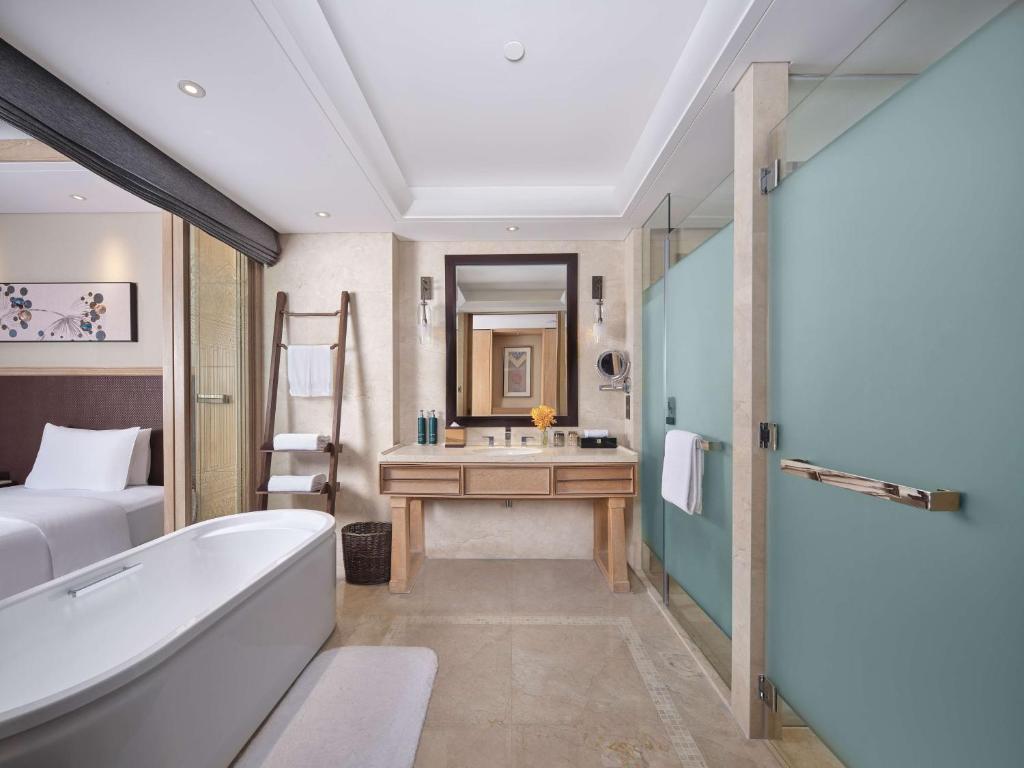Hilton Dali Resort & Spaにあるバスルーム