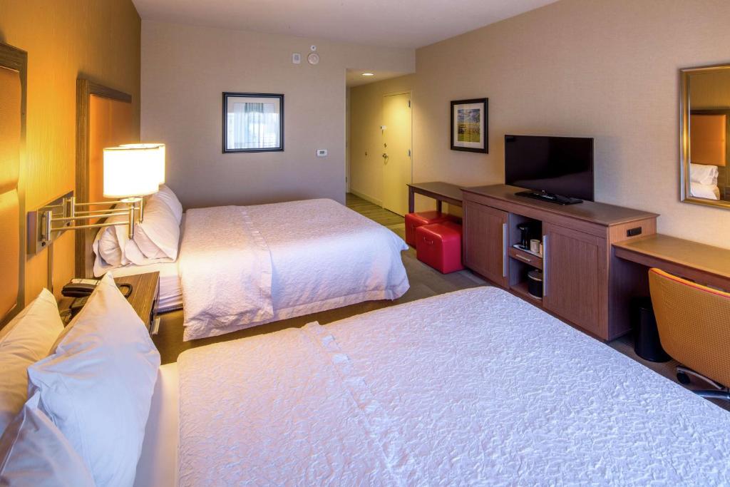 Hampton Inn Houston Downtown photo