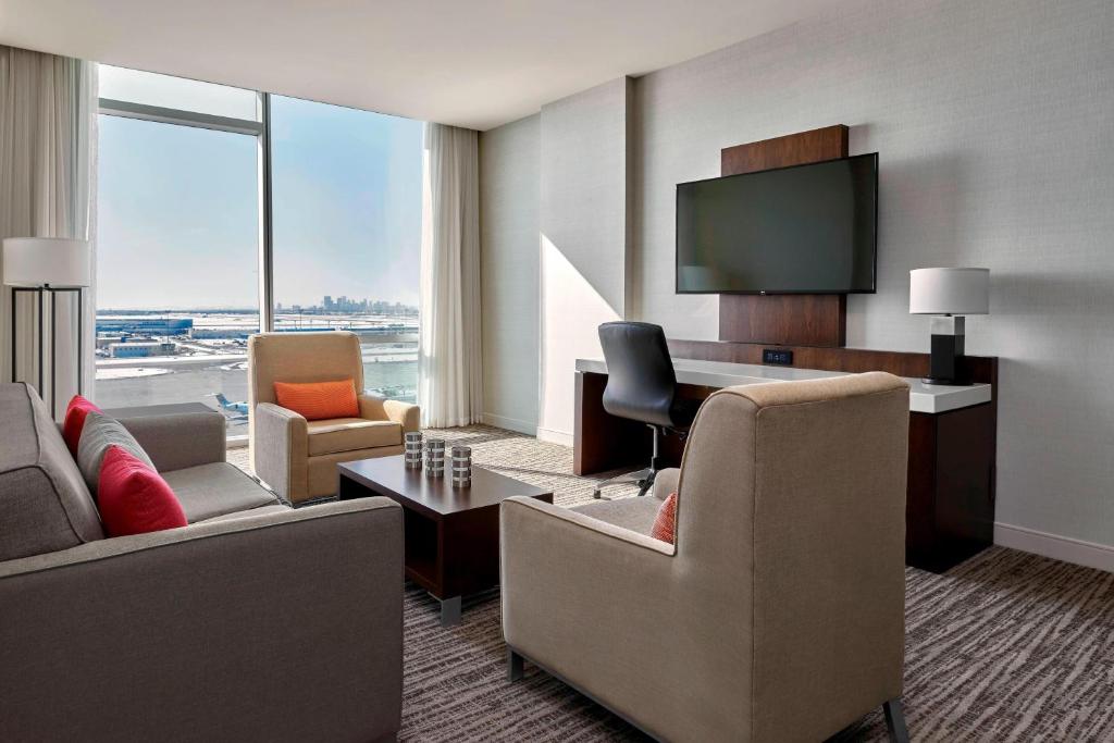 Setusvæði á Calgary Airport Marriott In-Terminal Hotel