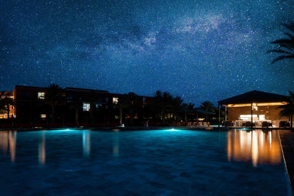 Bazén v ubytování Hilton Cabo Verde Sal Resort nebo v jeho okolí