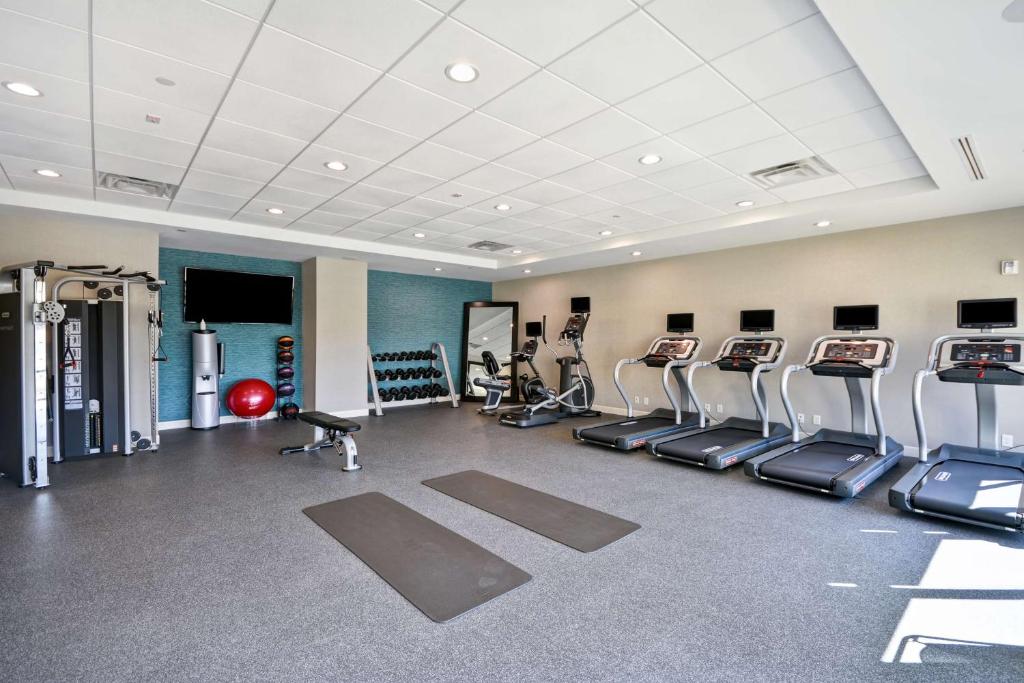 Fitness centrum a/nebo fitness zařízení v ubytování Home2 Suites By Hilton Plano Richardson