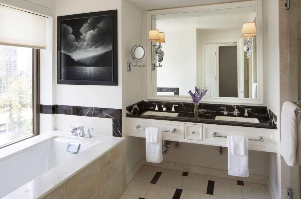 Waldorf Astoria Atlanta Buckhead - 
