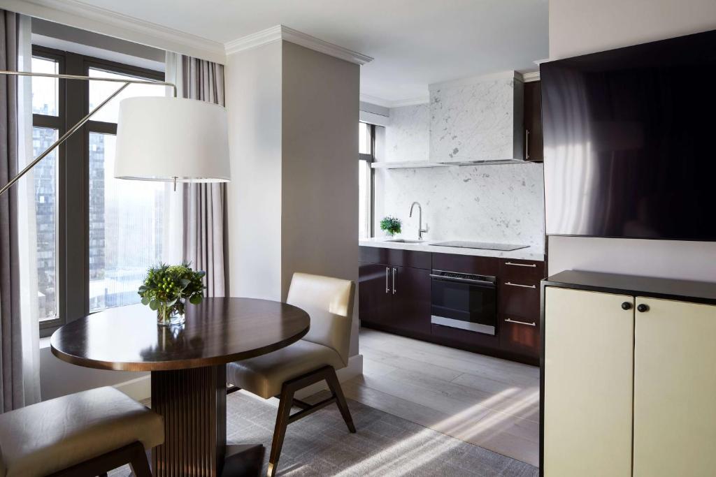 Waldorf Astoria Atlanta Buckhead - 