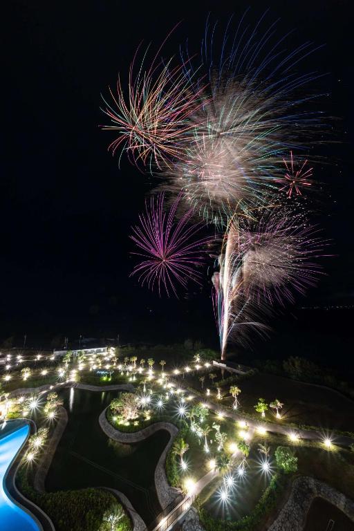 Bazén v ubytování Hilton Okinawa Sesoko Resort nebo v jeho okolí