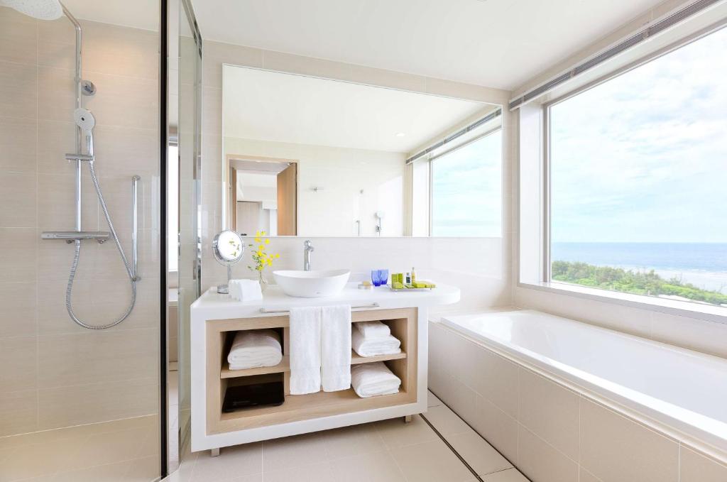 Koupelna v ubytování Hilton Okinawa Sesoko Resort