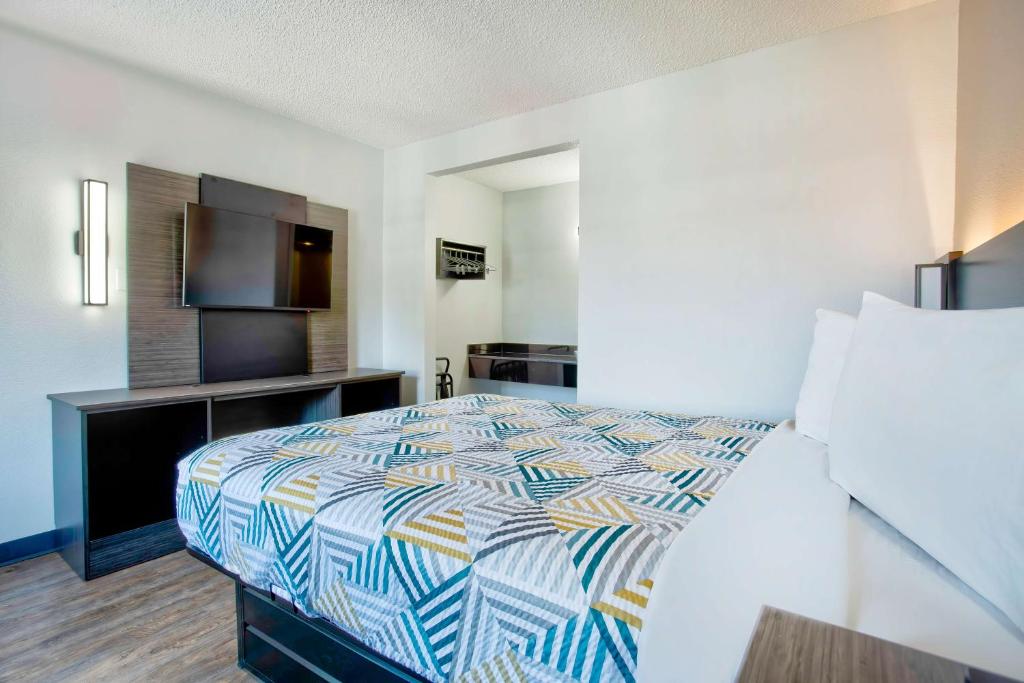 Motel 6-Salem, OR - Double Room - No Fumadores