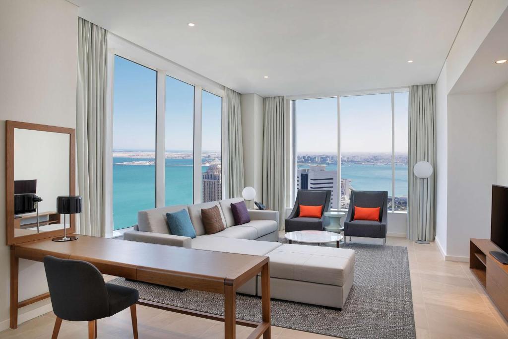 Setusvæði á Aleph Doha Residences, Curio Collection By Hilton