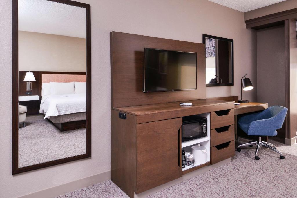 Hampton Inn Albuquerque - University/Midtown - Error