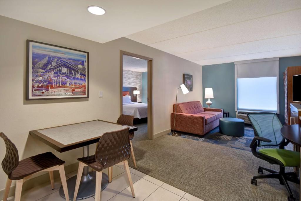 Home2 Suites by Hilton Nashville Vanderbilt, TN - 