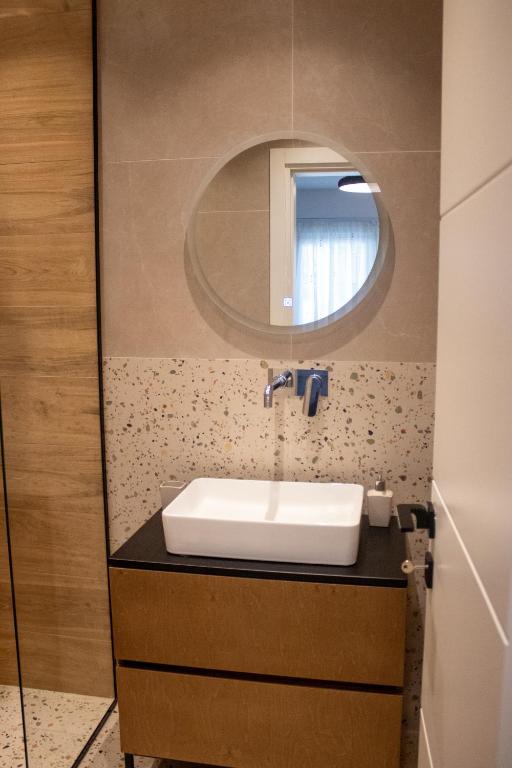 Koupelna v ubytování Downtown Studio Apartments
