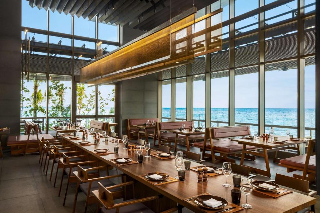 Restaurace v ubytování Hilton Cancun, an All-Inclusive Resort