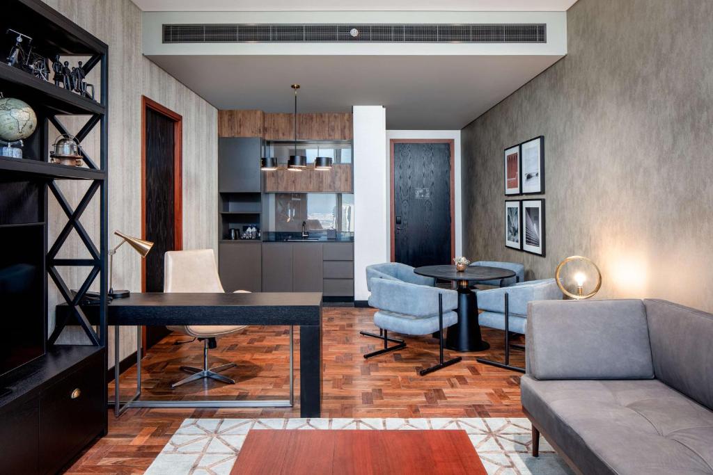 DoubleTree by Hilton Dubai M Square Hotel & Residences - Resim 44