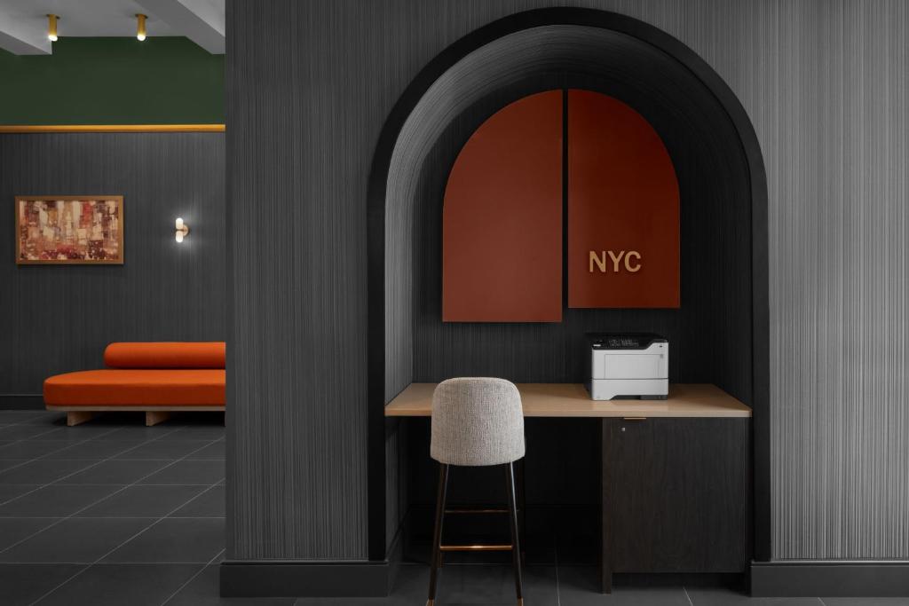 Courtyard by Marriott New York World Trade Center Area photo