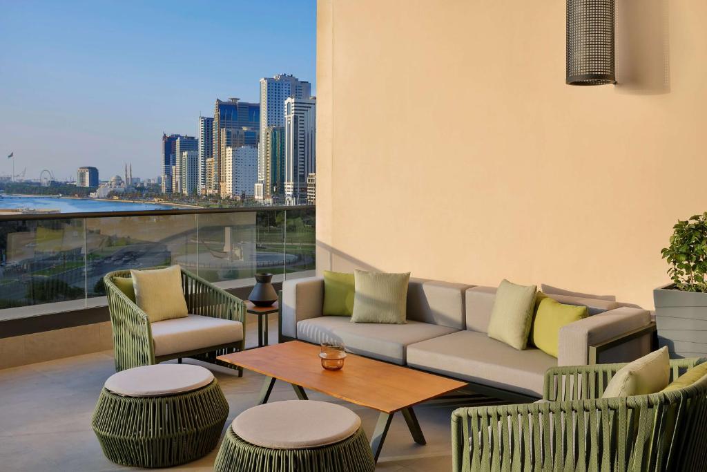 DoubleTree by Hilton Sharjah Waterfront Hotel And Residences - Resim 29